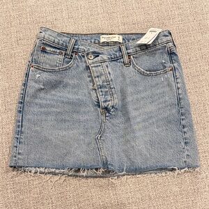 Abercrombie & Fitch Light Wash Denim Mini Skirt